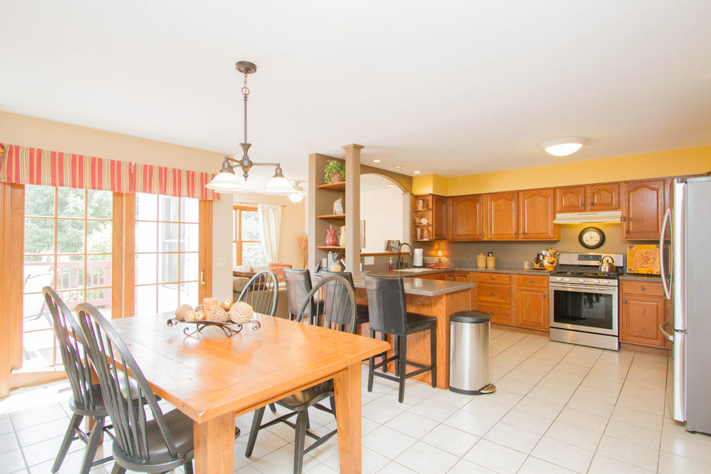 1281 Running Brook Dr., Perrysburg